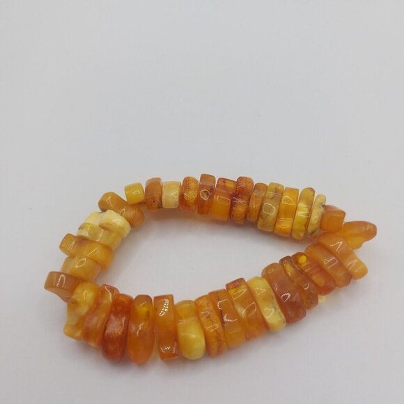 Vintage Amber Bracelet Baltic Amber Egg Yolk Butterscotch multi toned amber - Picture 3 of 5